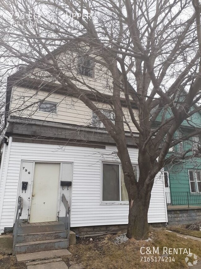 Building Photo - 796 Elk St