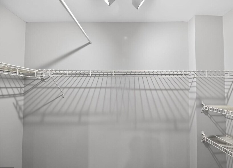 Building Photo - 801 N Pitt St