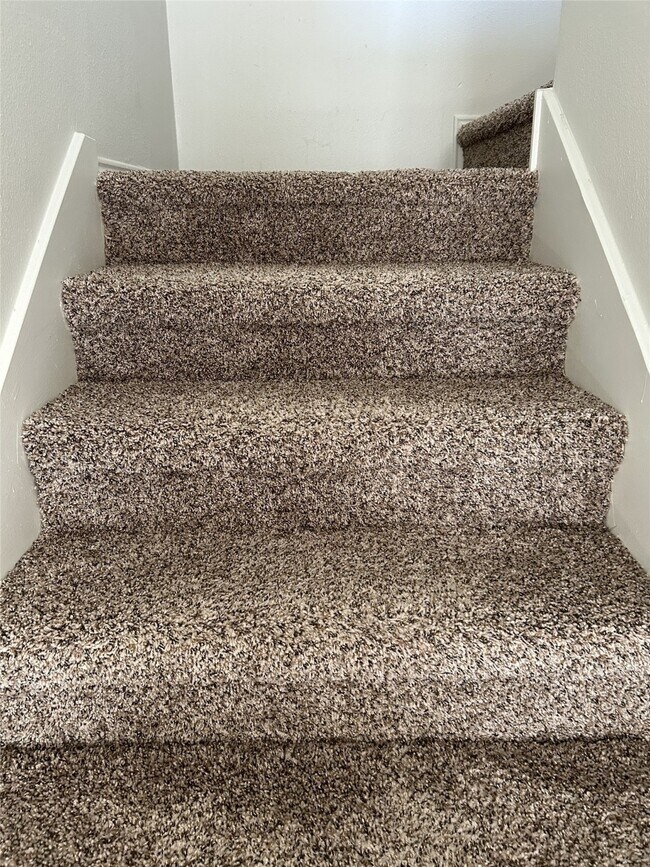 Building Photo - 18702 Desert Marigold Dr