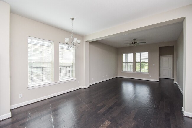 Building Photo - 19535 Shady Hike Ln