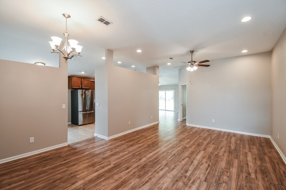 Building Photo - 15847 Rachel Creek Dr