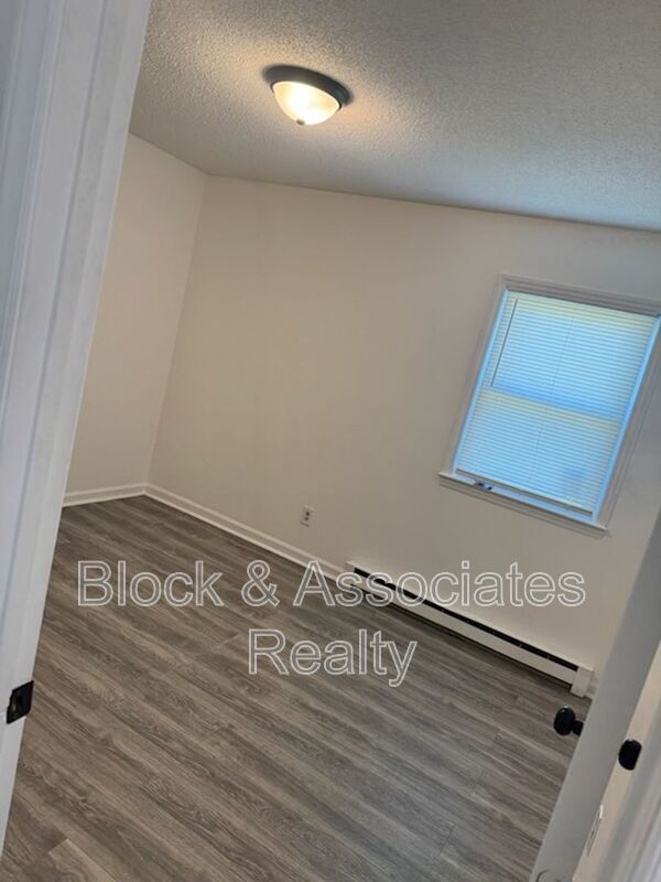 Building Photo - 1109 Garrison St