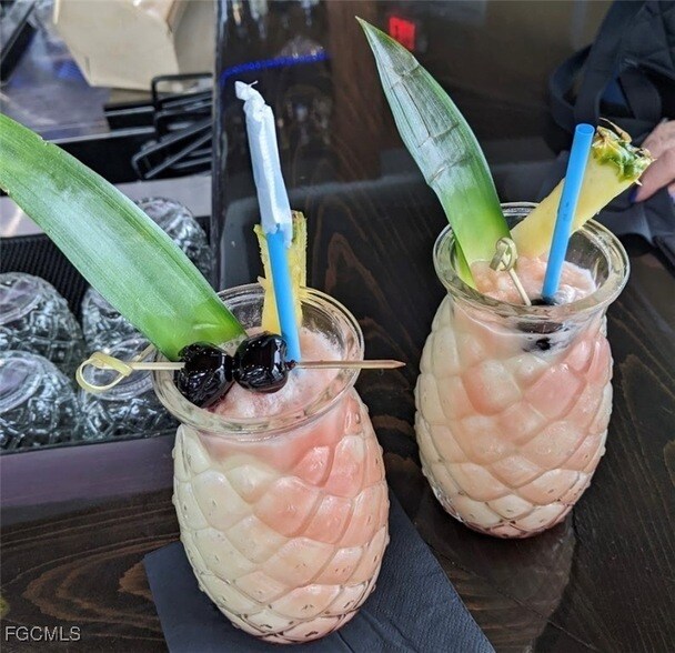 Building Photo - 545 SE 4th Terrace