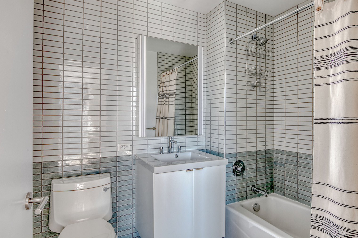 Building Photo - 435 W 31st St