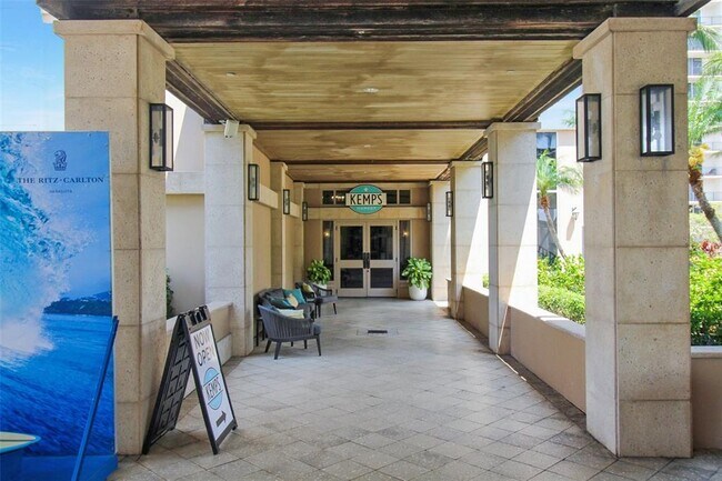 Building Photo - 1300 Benjamin Franklin Dr