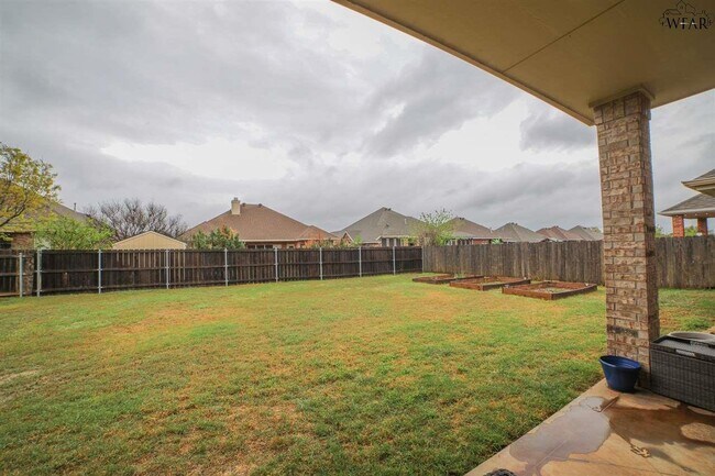 Building Photo - 4919 Silver Crest Dr