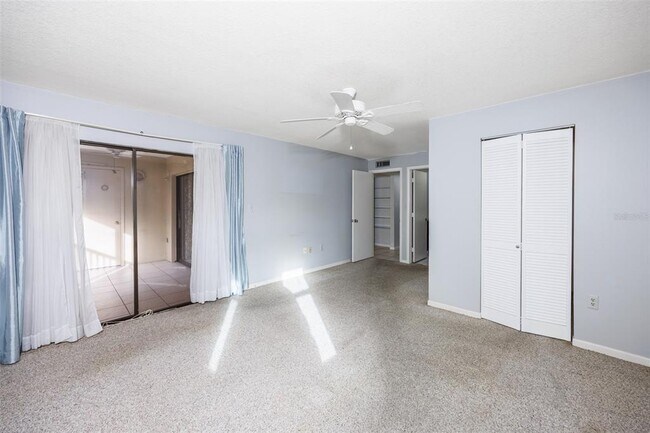 Building Photo - 2650 Countryside Blvd