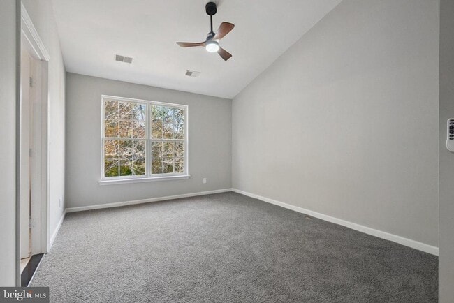 Building Photo - 4851 Ebb Tide Ct