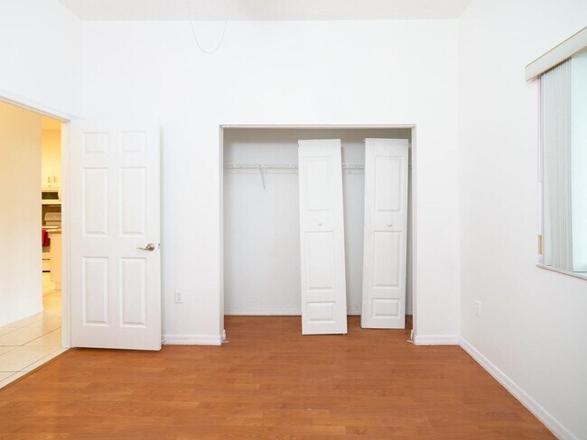 Building Photo - 14186 SW 32nd St