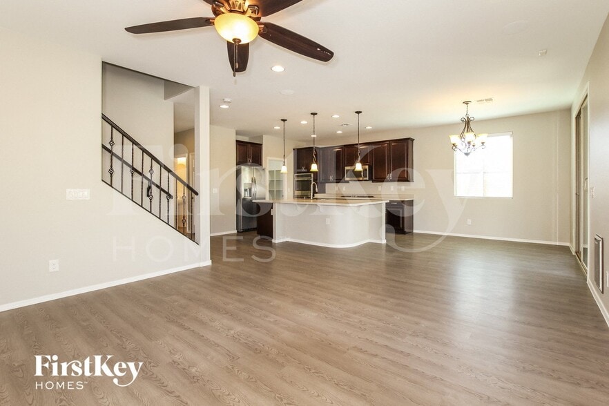 Building Photo - 10242 W Levi Dr