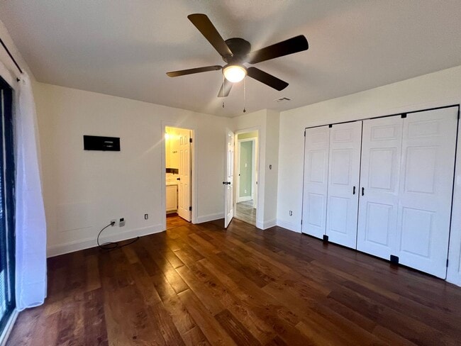 Building Photo - Coming Soon - Myrtle Beach - 3 Bedroom / 2 Bath Condo