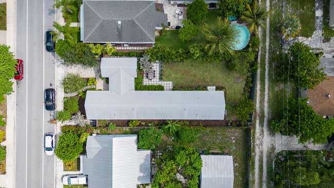 Building Photo - 1019 N K St