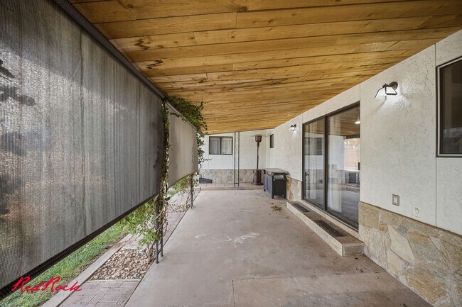 Building Photo - Lovely 4 Bedroom Home in Santa Clara