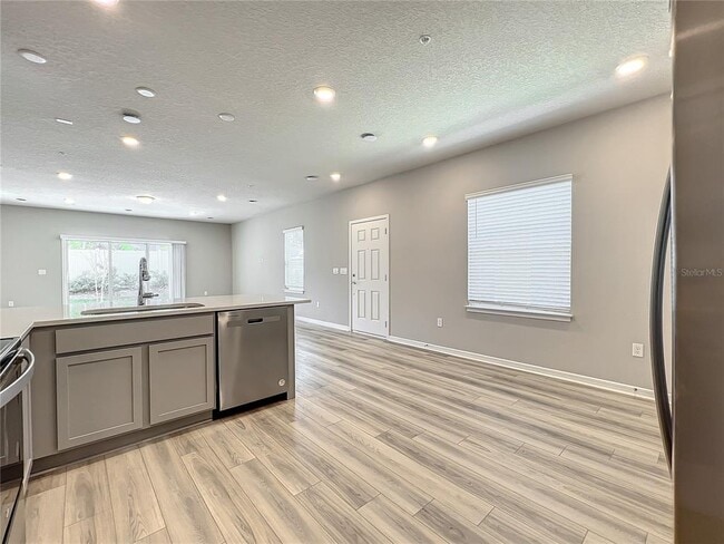 Building Photo - 1957 Canny Cv