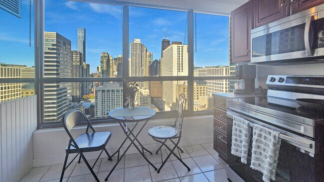 Building Photo - 405 N Wabash Ave