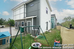Building Photo - 422 K St