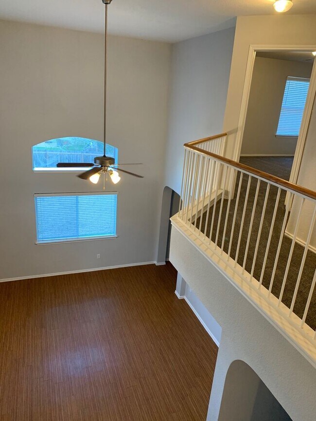 Building Photo - 11513 Paul E Anderson Dr