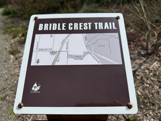 Building Photo - 2Bd/2Ba Redmond Duplex