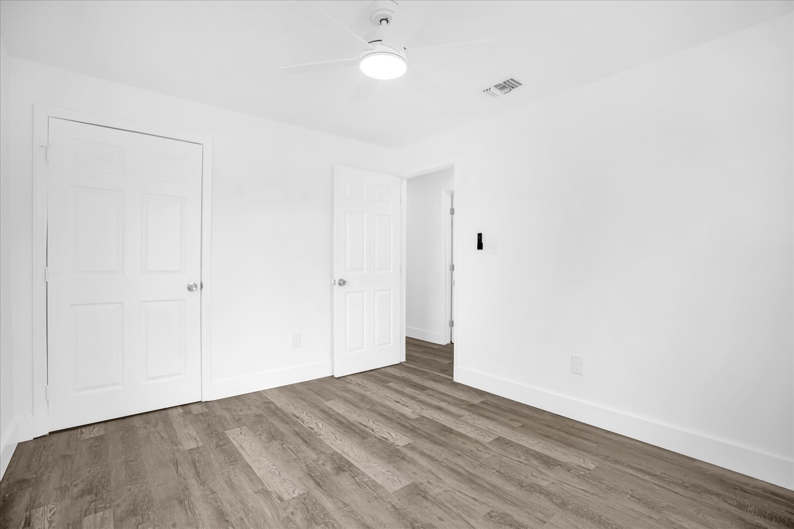 Building Photo - 1730 Avenue C NE