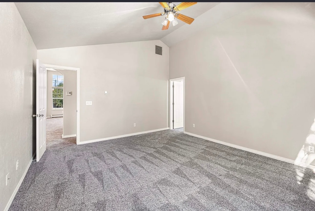 Building Photo - 712 Glen Ct