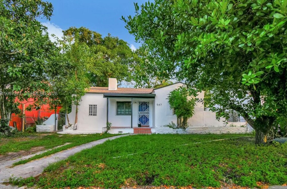 Building Photo - 547 NW 49th St