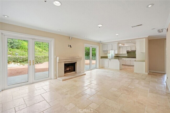 Building Photo - 7169 Castle Peak Dr