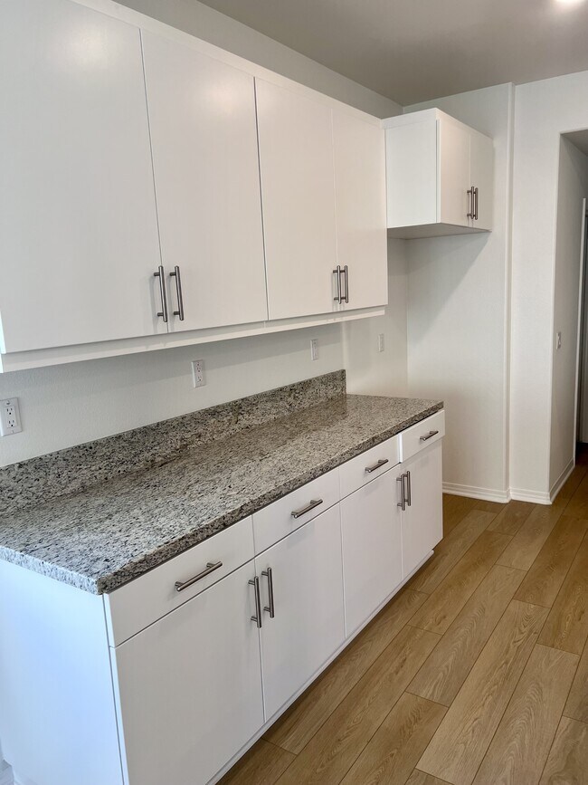 Building Photo - 30284 Truckee Cir