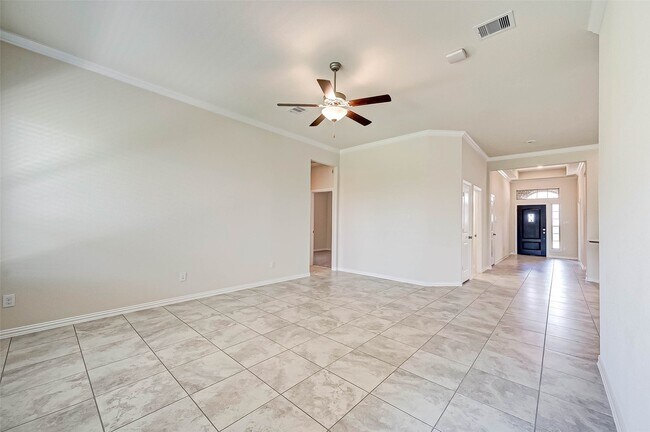 Building Photo - 2307 Green Kale Dr