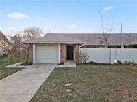 Building Photo - 5852 Shale Ct