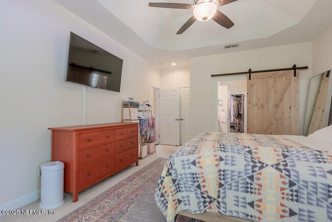 Building Photo - 8543 Glenbury Ct N