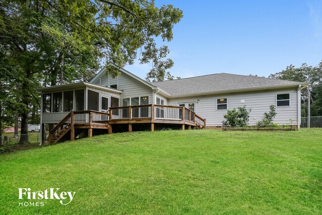 Building Photo - 3641 Cochran Rd