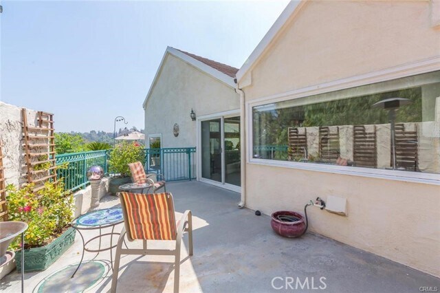 Building Photo - 1802 Prince Albert Dr