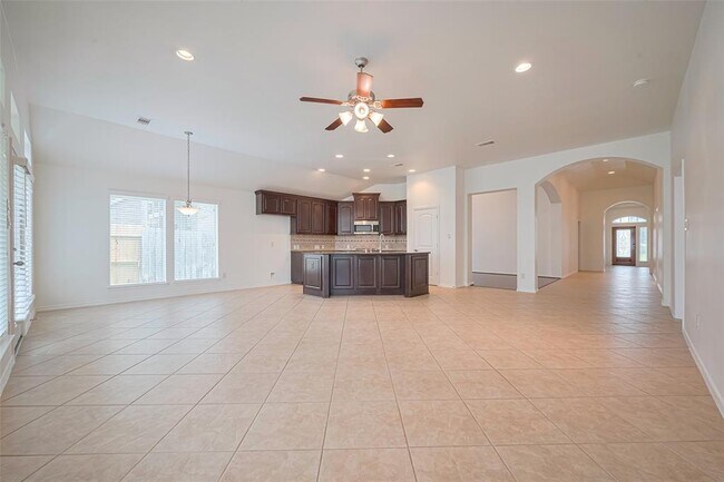 Building Photo - 13315 Peach Orchard Ln