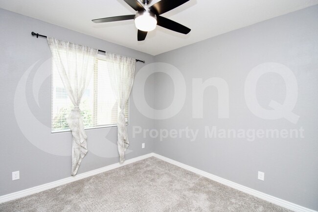 Building Photo - 7711 S Reseda St