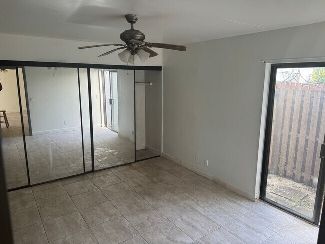 Building Photo - 13 Crossings Cir