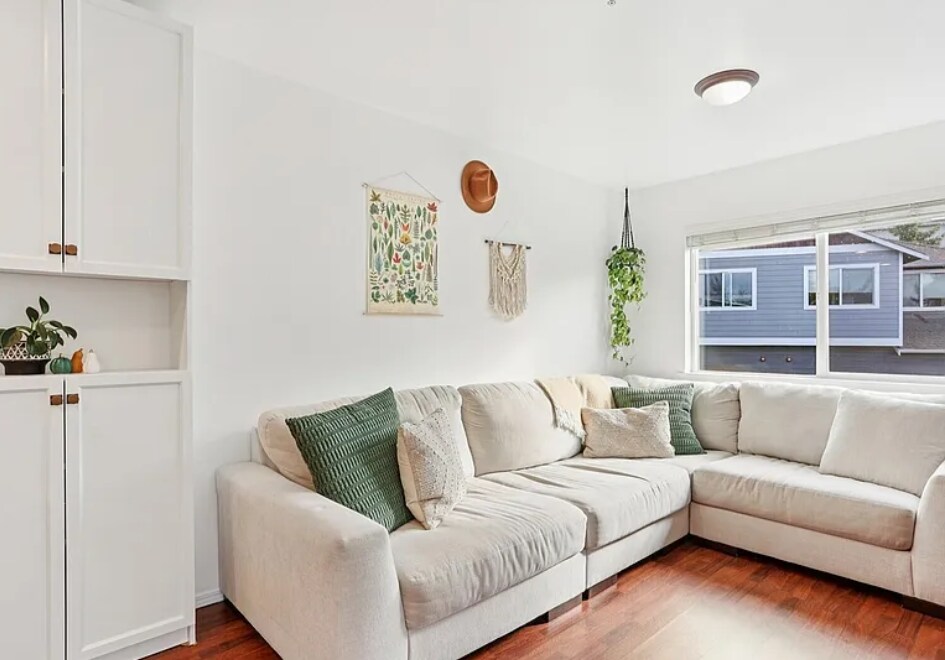 Building Photo - 18775 137th St SE