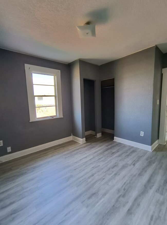 Primary Photo - 2-Bedroom WITH SUNROOM Home for Rent in Downtown Winter Haven