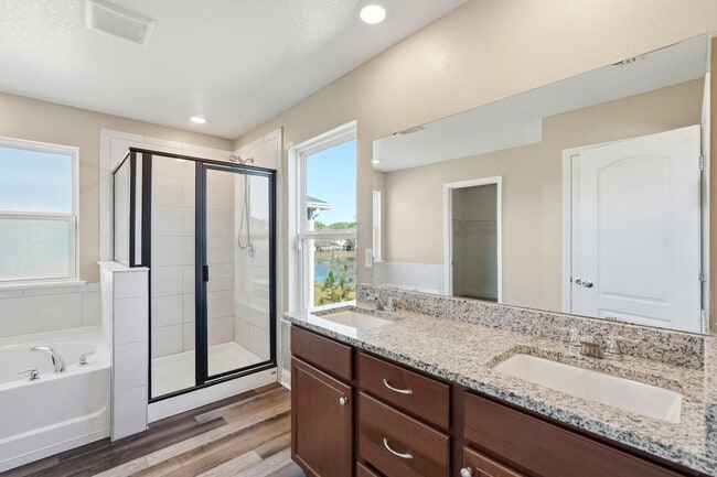 Building Photo - 216 Santorini Ct