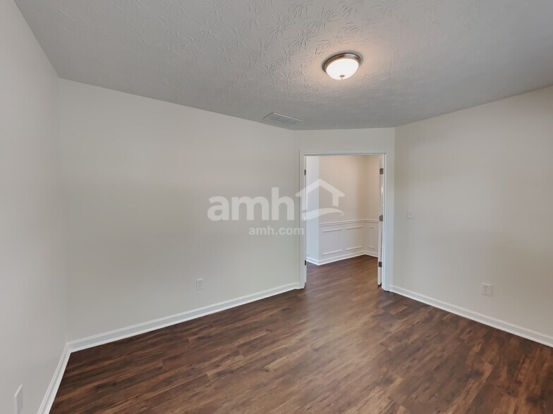 Building Photo - 2682 Berry Ridge Ct