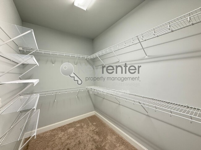 Building Photo - 2611 Wendell Wy