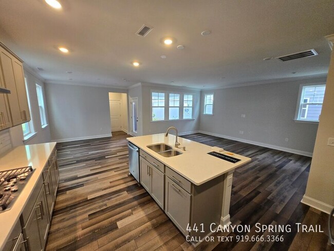 Building Photo - Charming 4 Bedroom Home Located In Wake Fo...