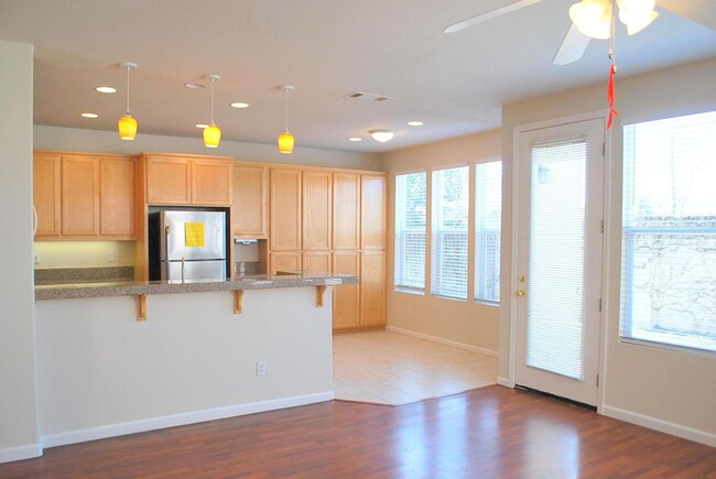 Building Photo - Bright 2 Story Home In Great Dublin Ranch ...