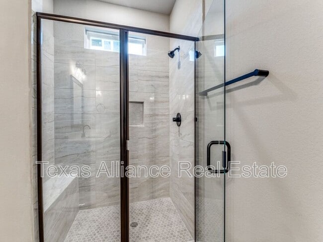 Building Photo - 3628 Frazier Ct