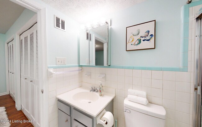 Building Photo - 1707 Norris Pl