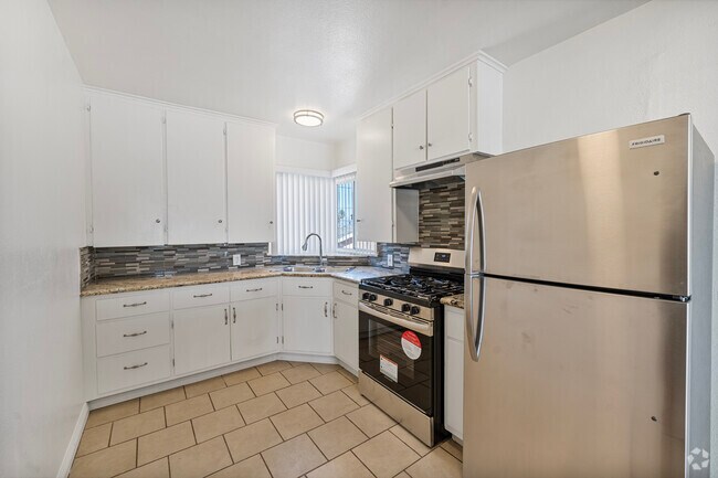 Appliances - 6405 8th Ave