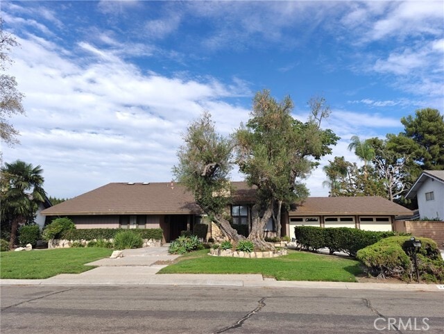 Building Photo - 9652 Brynmar Dr