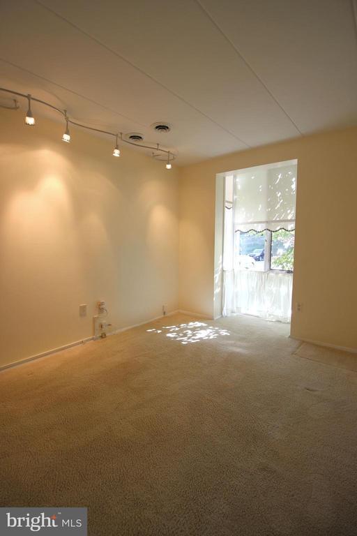 Building Photo - 2630 Wagon Dr