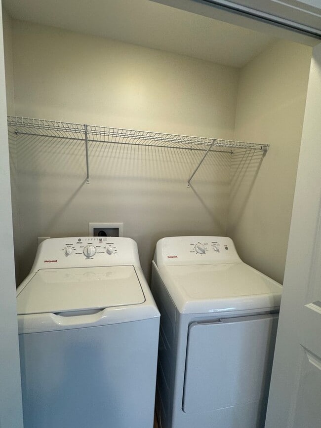 Building Photo - Totally remodeled inside and out two bedroom house. Move In Ready. Don't Miss Out!