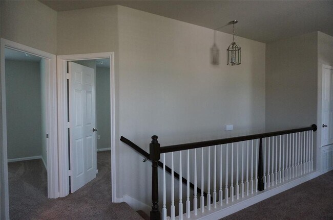 Building Photo - 399 Langely