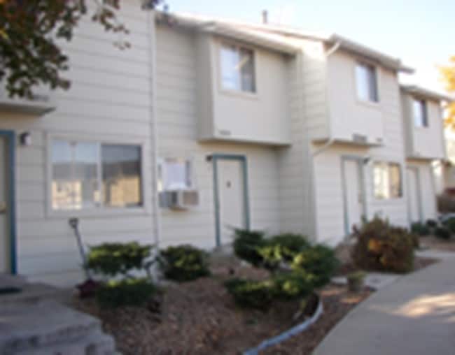 Primary Photo - Northeast Plaza Apartment Homes